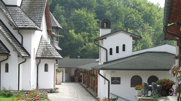 Manastir Soko